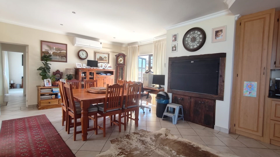 4 Bedroom Property for Sale in Dana Bay Western Cape
